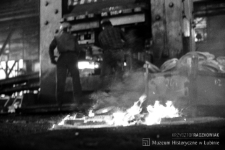 W hali przemysłowej