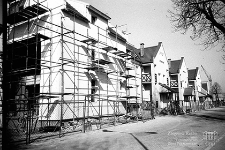 Ulica Browarna : szeregowa zabudowa jednorodzinna w trakcie powstawania