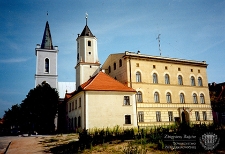 Rynek : ratusz oraz urząd gminy