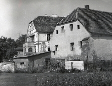 Ulica Górna : zabudowania mieszkalno-gospodarcze od ulicy Dąbrowskiego