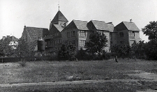 Plac Kościelny : plebania przy kościele pw. św. Michała Archanioła