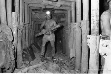 Zakłady Górnicze „Konrad” w Iwinach