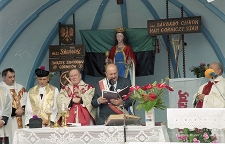 Zakłady Górnicze „Konrad” w Iwinach : ostatnia msza przed likwidacją i zatopieniem kopalni