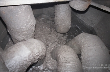 Zakład Wzbogacania Rud przy Zakładach Górniczych „Rudna” : prasa filtracyjna